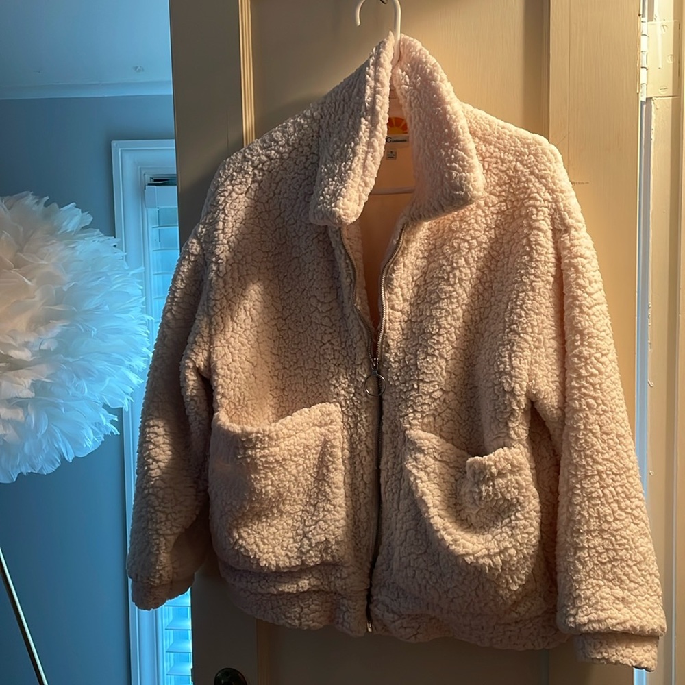 Cream/White Fur Coat